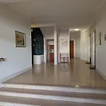 La Grande Bleue, Magnifique T2 Climatise, Proche De La Apartment Menton